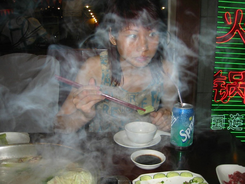 Корейская девушка получает удовольствие дома у любовника 14 фотография