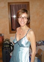 Подборка снимков спортивной еврейки с короткими волосами 3 фото