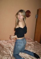 Секретарша разделась, придя домой к шефу 4 фото Секретарша разделась, придя домой к шефу 4 фото