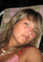 Стройная блондиночка решила показать свою грудь 2 фото Стройная блондиночка решила показать свою грудь 2 фото