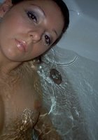 Любовницы в самом соку раздвигают бедра перед парнями 3 фото