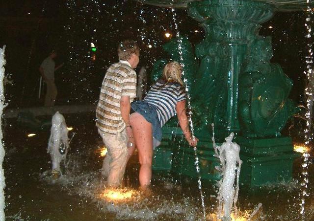 Ненасытные пассии весело проводят время с мужиками 18 фотография