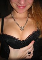 Худая мамка разделась перед любовником 13 фото