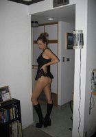 Дама сосет и дрочит себе одновременно 1 фото Дама сосет и дрочит себе одновременно 1 фото