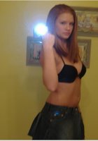 Девки сами снимают свои симпатичные сиськи 6 фото Девки сами снимают свои симпатичные сиськи 6 фото