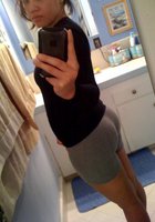 Подборка молодых милашек, раздевающихся перед зеркалом 1 фото Подборка молодых милашек, раздевающихся перед зеркалом 1 фото