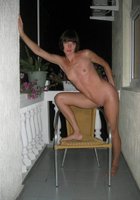 Обнаженная разведенка светит вагиной и занимается групповухой 9 фото Обнаженная разведенка светит вагиной и занимается групповухой 9 фото