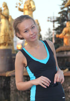 Молодая ню модель в жизни и на профессиональных съемках 1 фото Молодая ню модель в жизни и на профессиональных съемках 1 фото