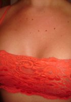 Засняла свою обалденную грудь 10 фото Засняла свою обалденную грудь 10 фото