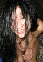 У брюнетки маленькие сиськи и красивое личико 14 фото