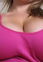 Грудастые бабы выставляют свои сиськи напоказ 2 фото Грудастые бабы выставляют свои сиськи напоказ 2 фото