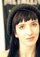 Басистка отложила гитару в сторону, чтобы устроить эротическое шоу 14 фото Басистка отложила гитару в сторону, чтобы устроить эротическое шоу 14 фото