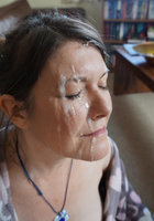 Умелые любовницы получают сперму на свои лица 3 фото Умелые любовницы получают сперму на свои лица 3 фото