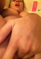 Загорелая блондинка снимает пышные титьки и писю вблизи 14 фото Загорелая блондинка снимает пышные титьки и писю вблизи 14 фото