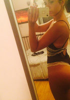 Молодые девушки делают селфи в нижнем белье и в обнаженном виде 15 фото Молодые девушки делают селфи в нижнем белье и в обнаженном виде 15 фото